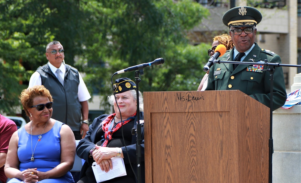 Monument Dedication Honors Illinois National Guard's Famed 8th Infantry Regiment