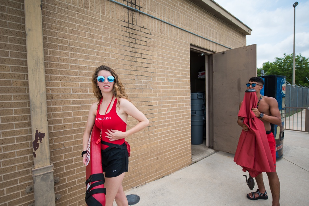 JBSA-Lackland lifeguards save Airman