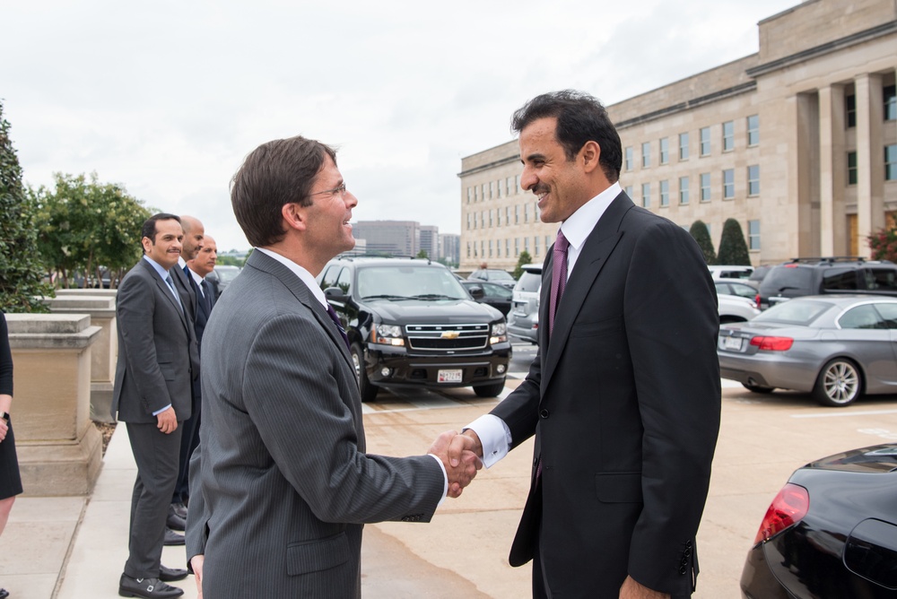 A/SD meets with Qatar Emir
