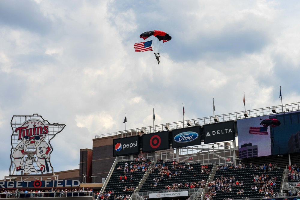 Minnesota Twins Armed Forces Appreciation Day 2019