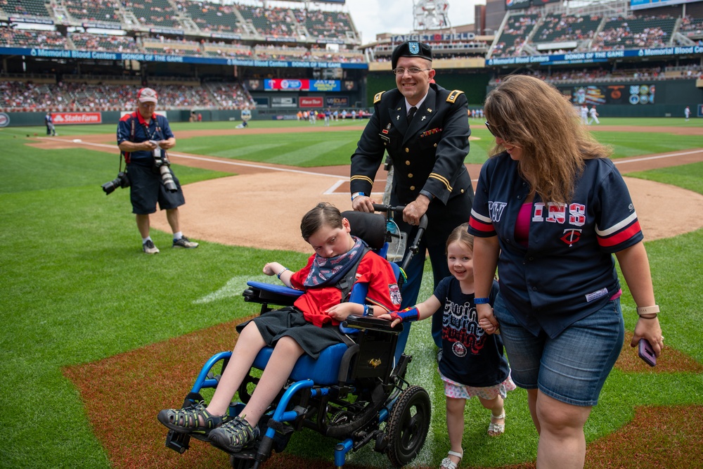 Minnesota Twins Armed Forces Appreciation Day 2019