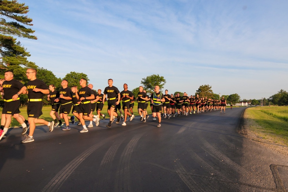 Fort McCoy NCOA holds academywide run with staff, students