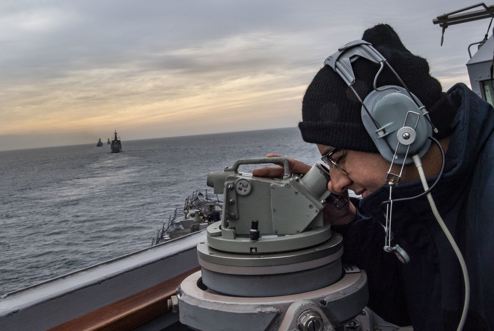 USS Michael Murphy and Chilean Navy Begin Teamwork South