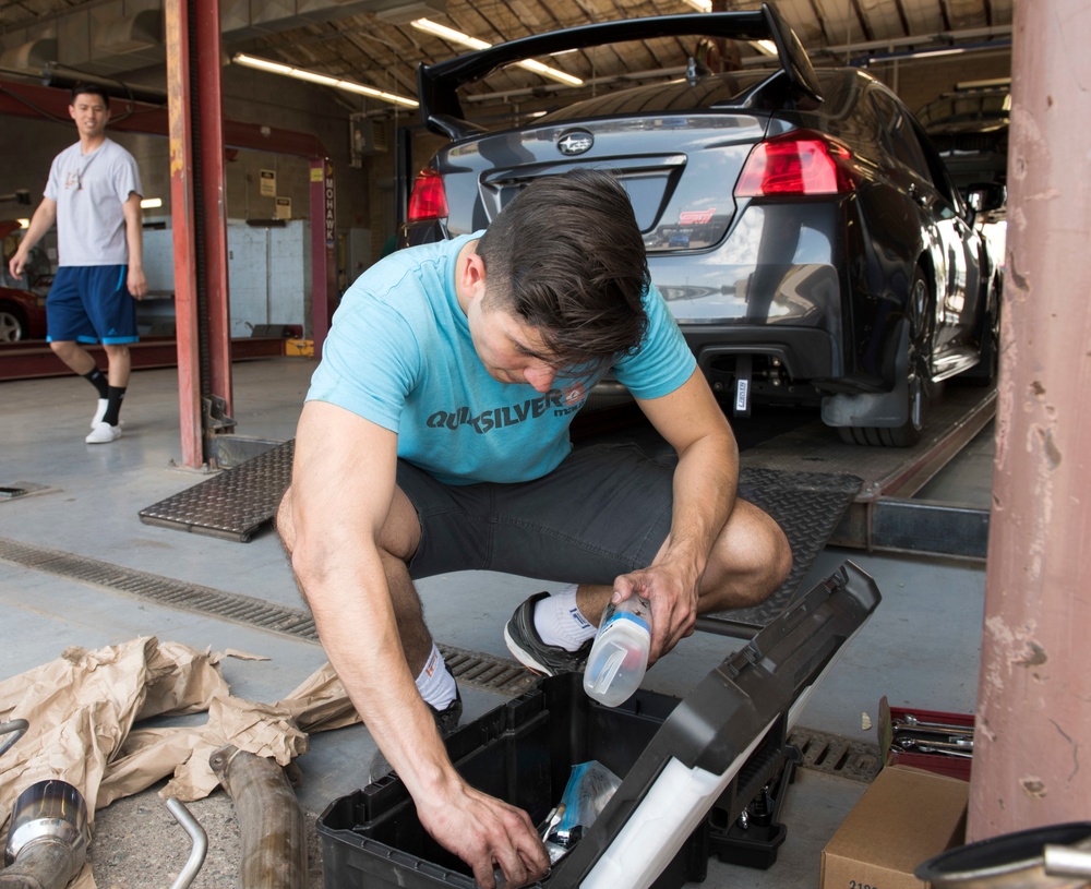 Airmen use Auto Hobby Shop for cheaper car repairs