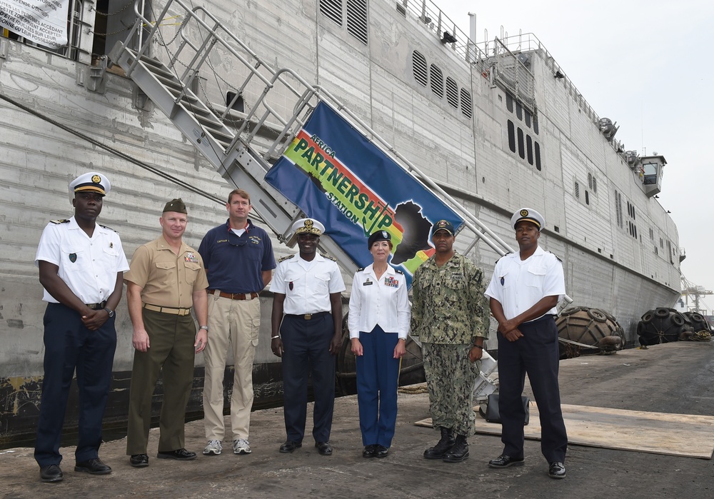 Senegalese Navy Chief of Naval Staff Tours USNS Carson City