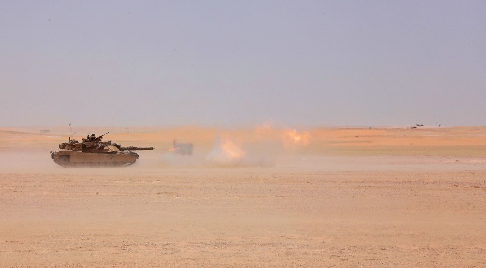 U.S., Kuwait Leaders Observe Inaugural Live Fire Demonstration