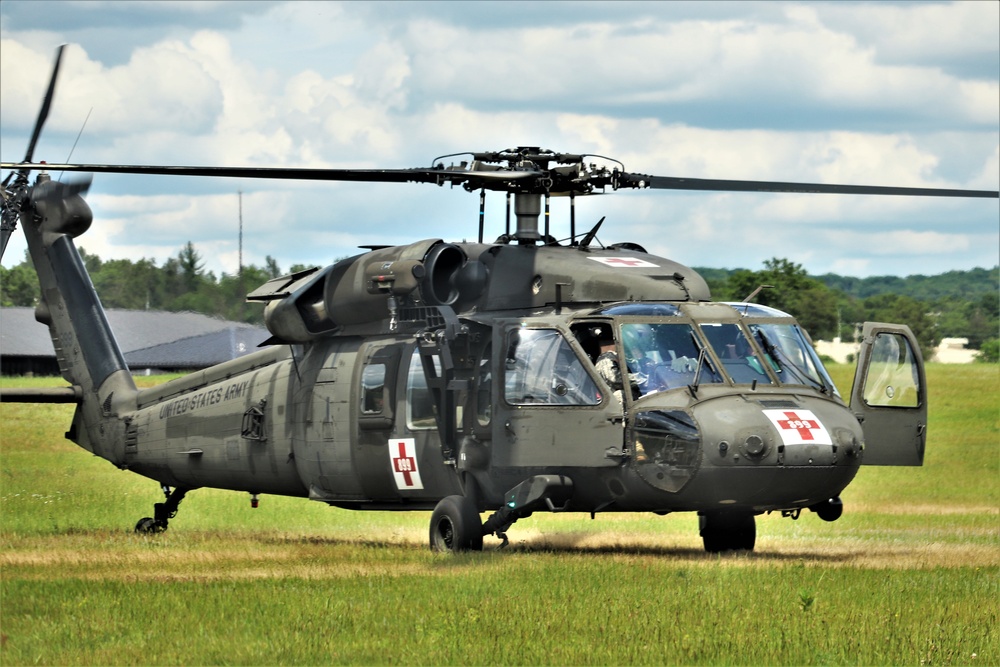 blackhawk helicopter
