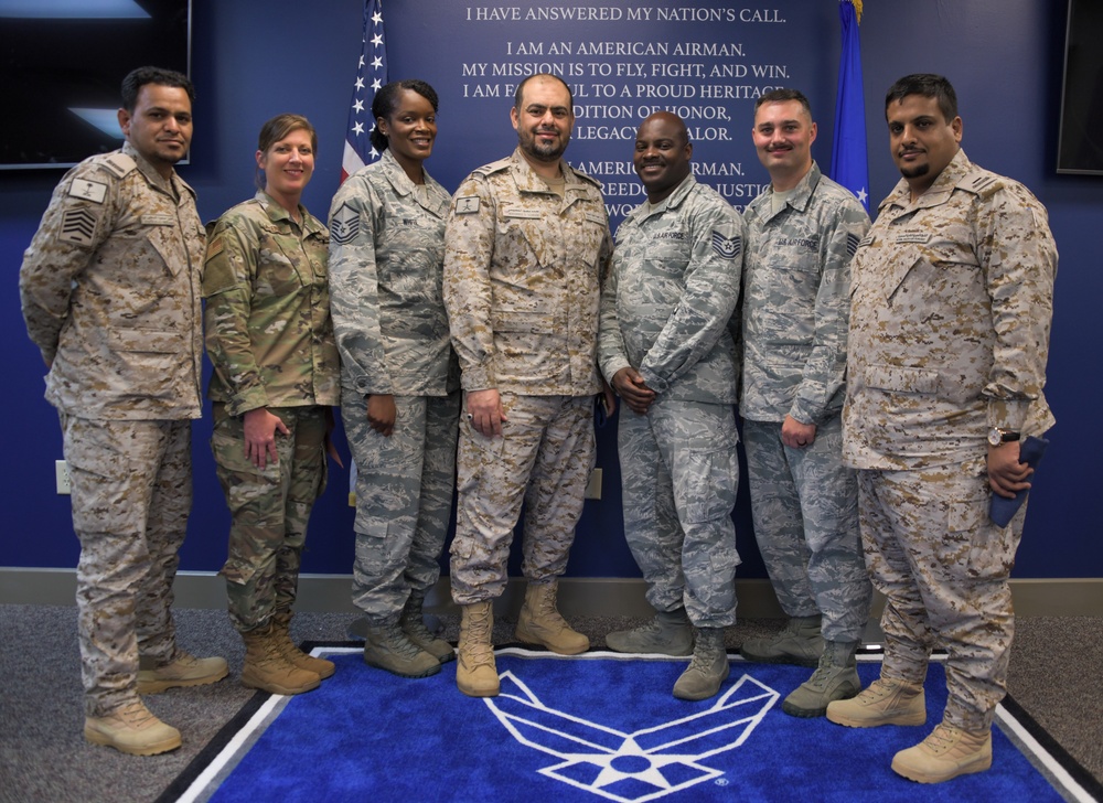 Chief Master Sergeant of the Royal Saudi Air Force visits the Barnes Center