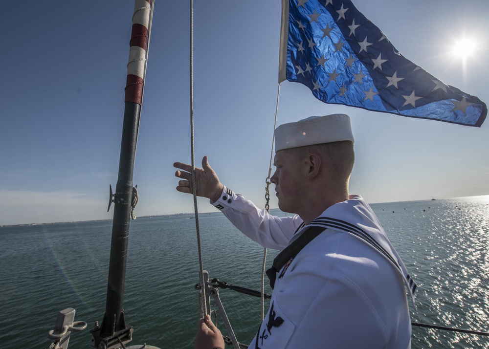 USS Carney (DDG 64)