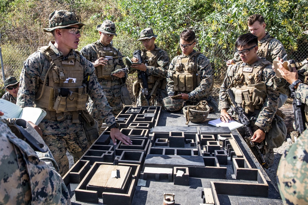 2/4 Marines conduct training at the Infantry Immersion Trainer