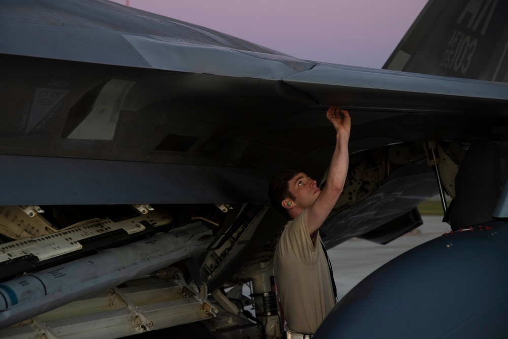 USAF F-22 Raptors arrive to RAAF Amberley in support of Talisman Sabre 19