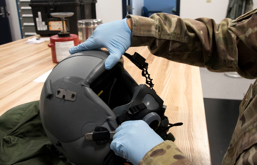 Airman Uses Podcast to Educate About Wellness