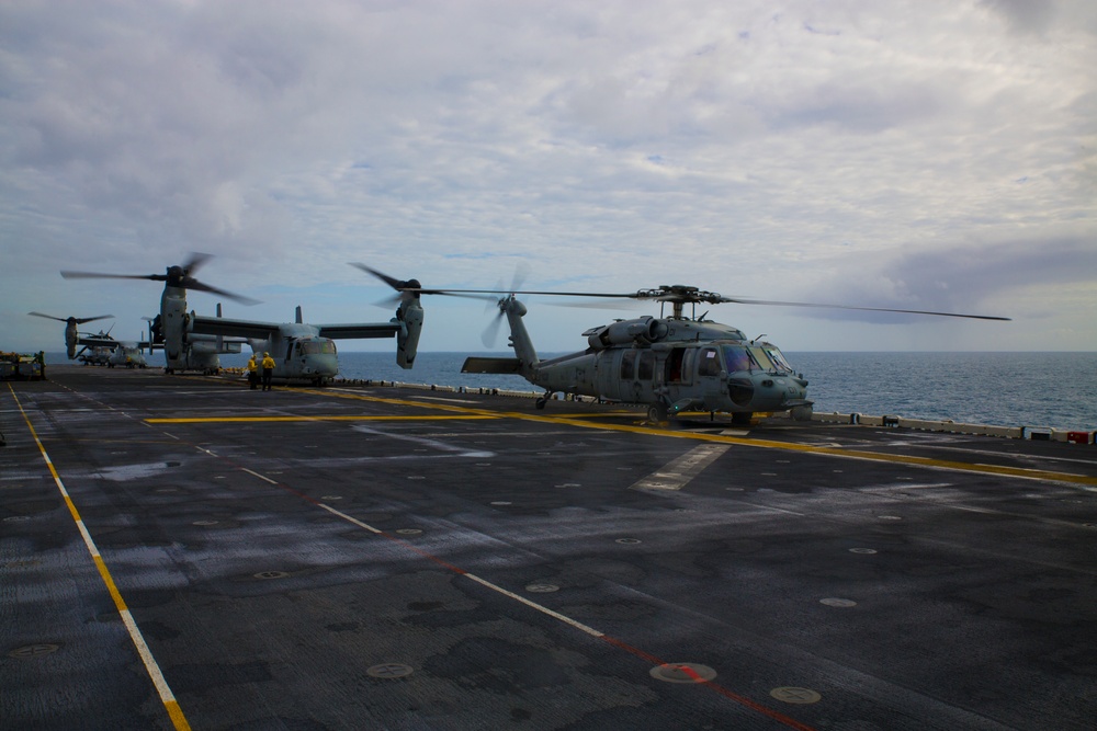 31st MEU conducts flight operations aboard USS Wasp