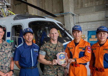 Leaders of MWHS-1 tour Japan Coast Guard