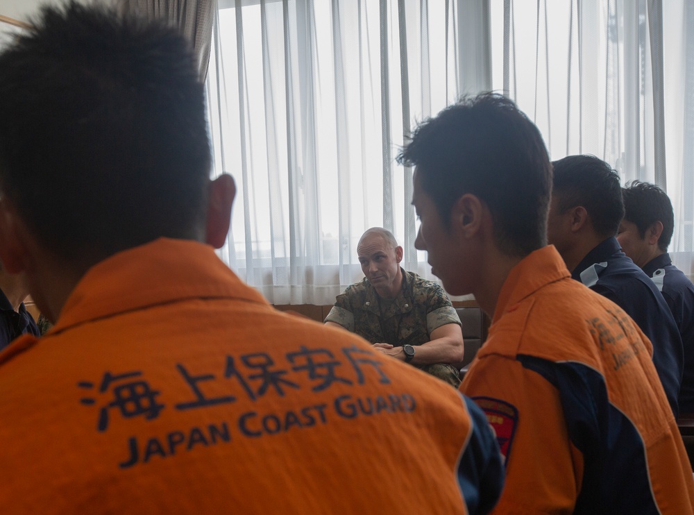 Leaders of MWHS-1 tour Japan Coast Guard