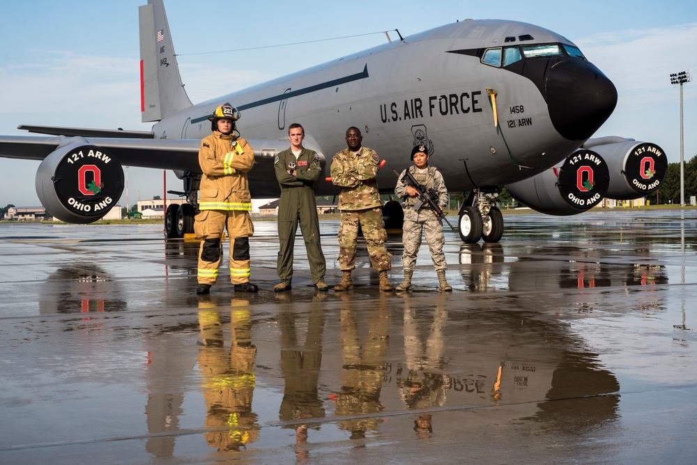 DVIDS - Images - Flight line portrait [Image 3 of 6]