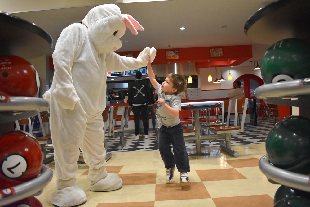 Camp Zama’s ‘Bowl With the Bunny’ event brings awareness to autism, child abuse