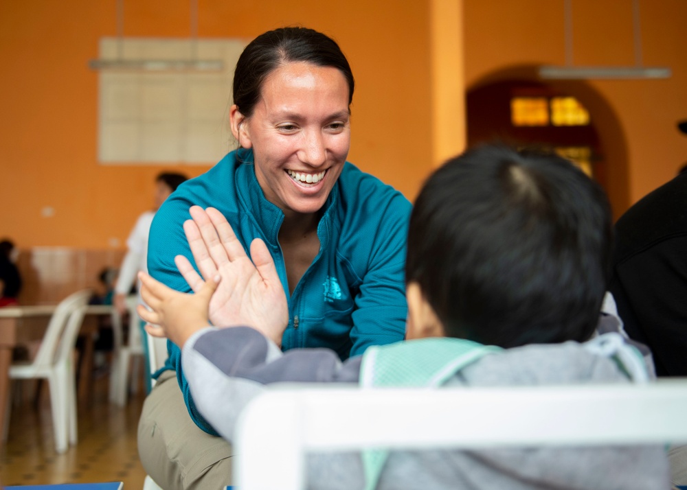 USNS Comfort Sailors Visit Local Peruvian Orphanage