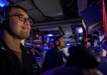 USS John P. Murtha Night Ops