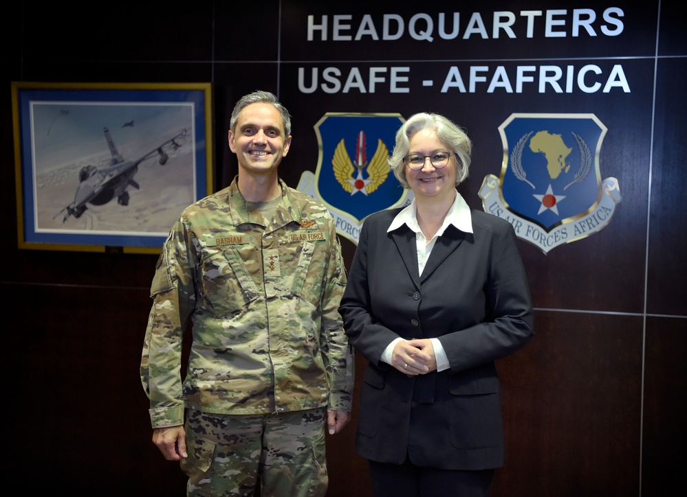 Chief of the German MOD's Infrastructure, Environment and Services Division visits USAFE - AFAFRICA HQ
