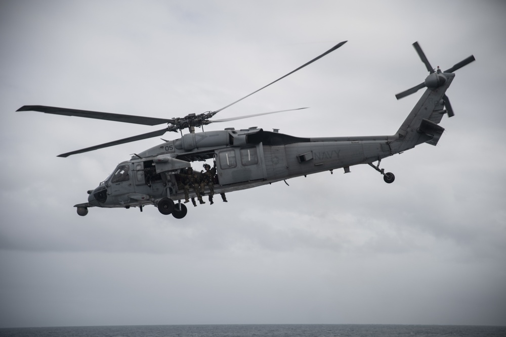 31st MEU Force Reconnaissance Marines execute visit, board, search and seizure aboard USS Ashland