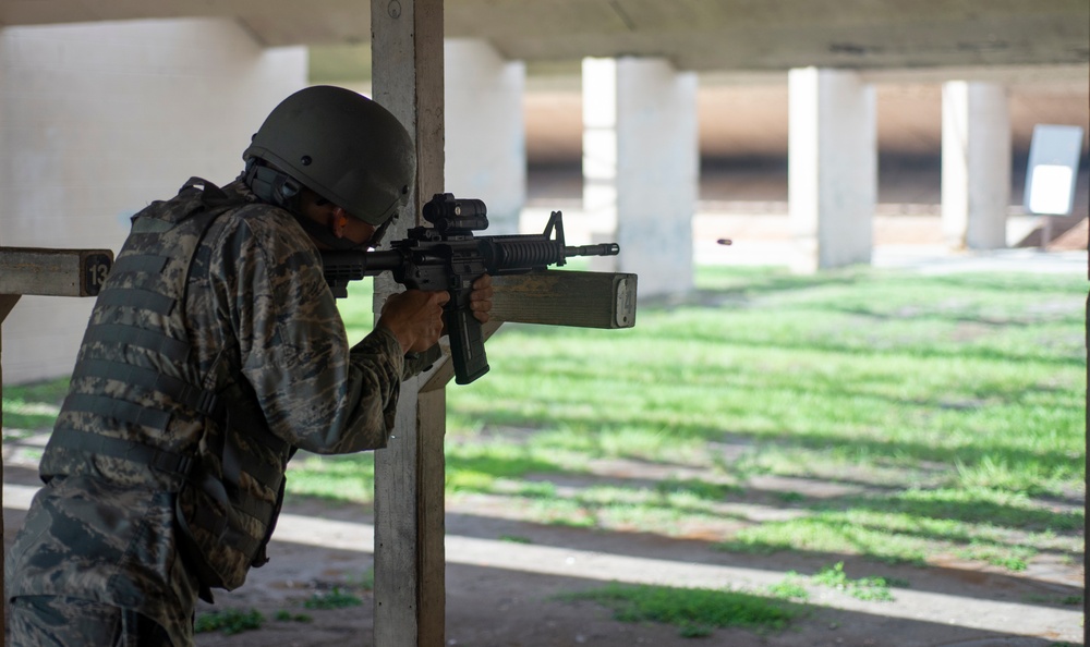 MacDill combat arms instructors teach qualification course