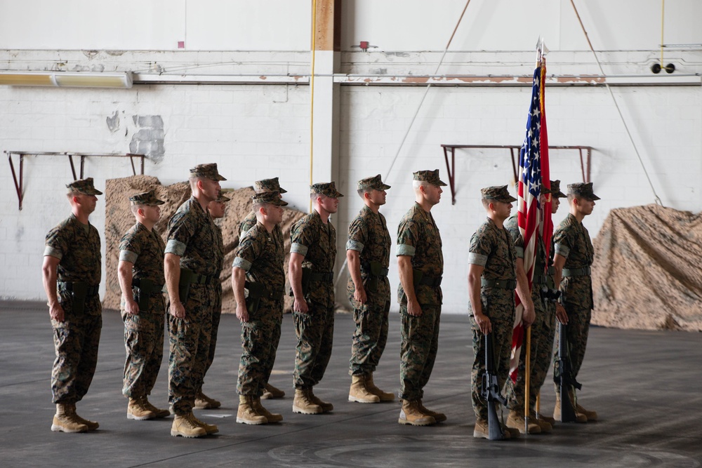 HMH-366 - Change of Command