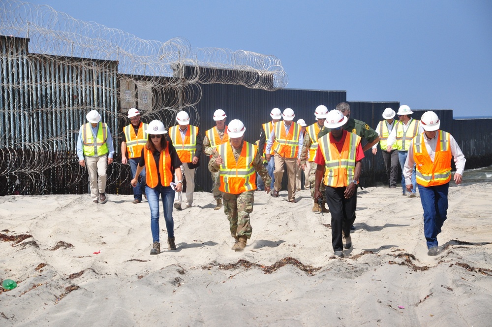 USACE Chief Visits San Diego Border Sector Construction