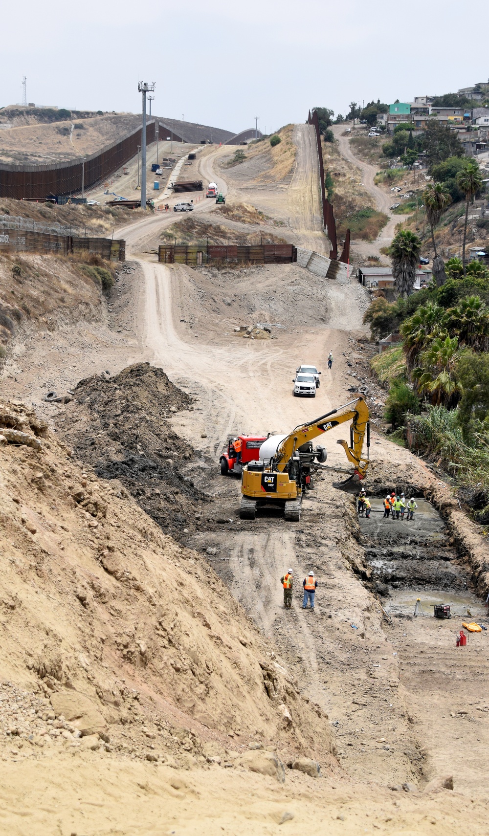 Task Force Barrier - San Diego Primary, Secondary, Surf Barrier