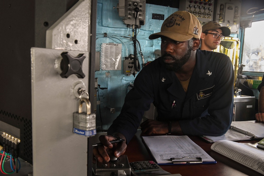 USS Antietam Replenishment-at-sea