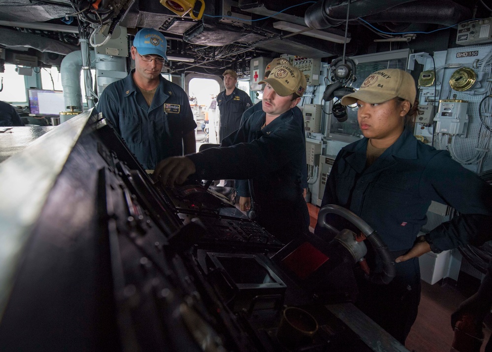 USS Carney (DDG 64)