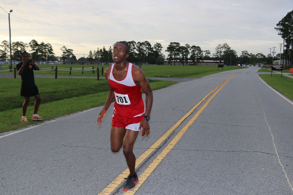 Marne Division conducts Army Ten-Miler qualification