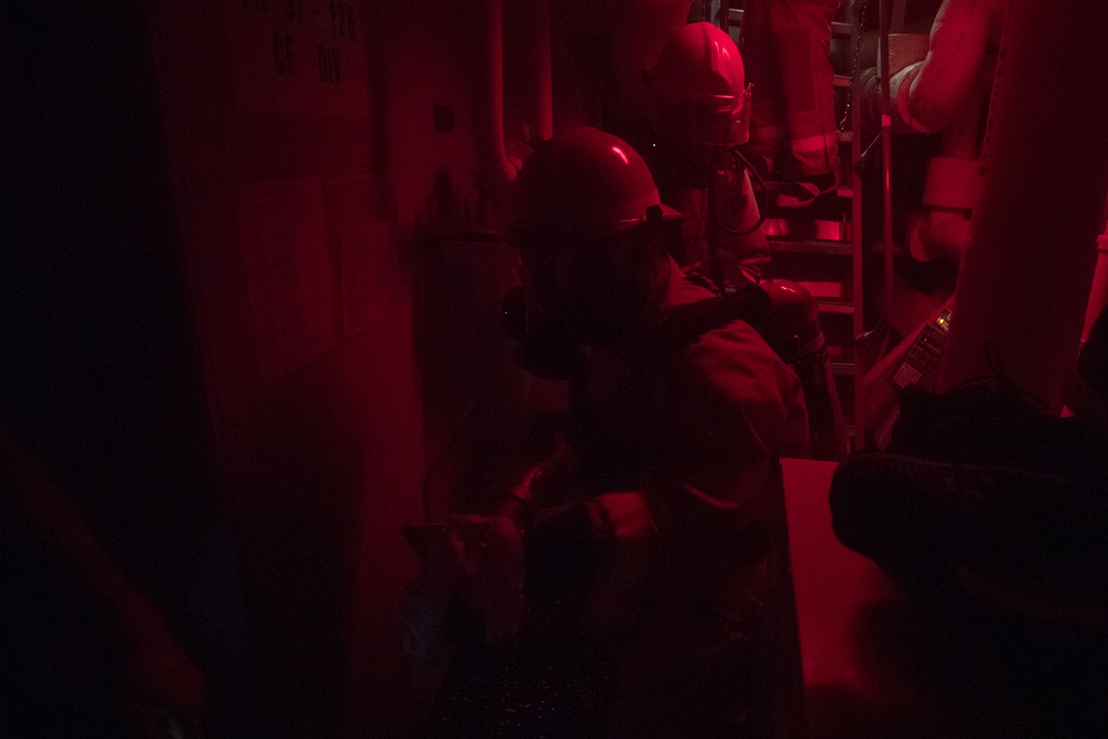 USS MOMSEN Conducts General Quarters Drill