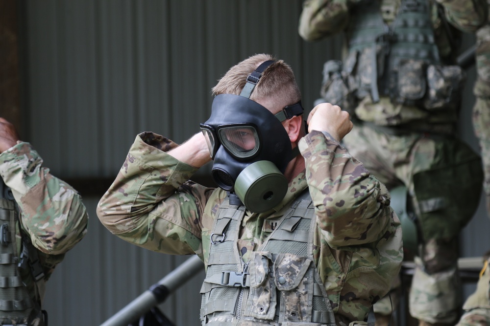 216th Military Police Company Attends CBRN Training