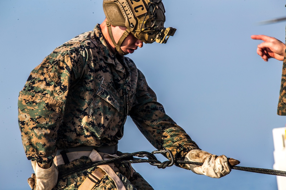 26th Marine Expeditionary Unit Rappels Aboard USS Bataan