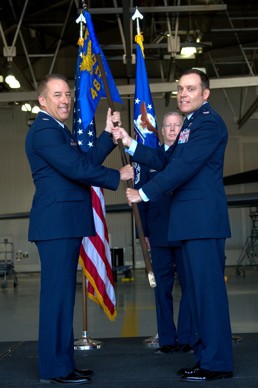 New commander for 489th Bomb Group