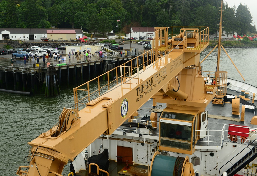 Coast Guard Cutter Elm arrives in Astoria