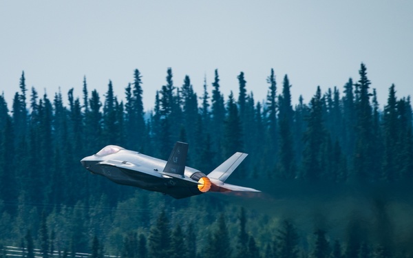 F-35 Demo Team performs at Arctic Lightning Airshow