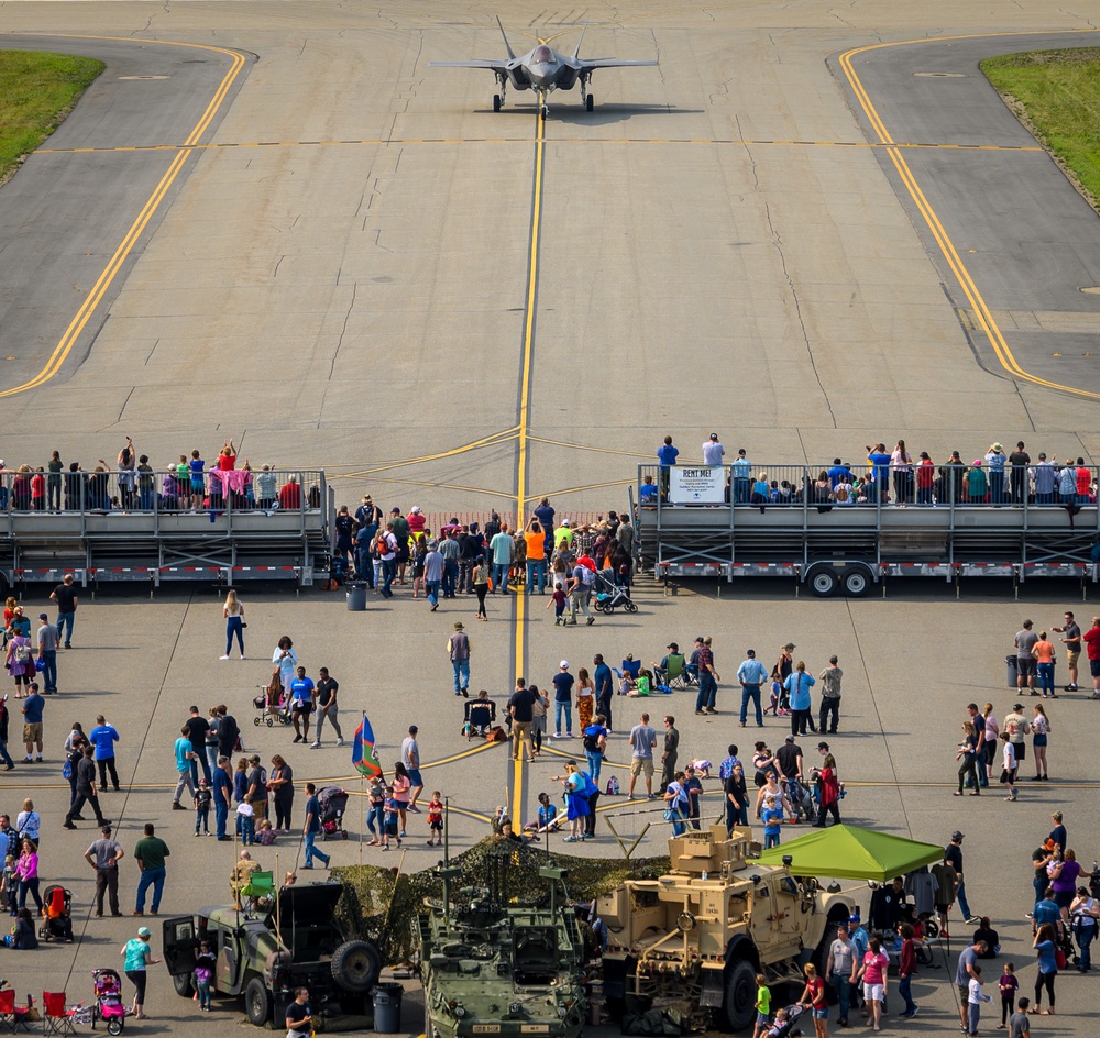 F-35 Demo Team performs at Arctic Lightning Airshow