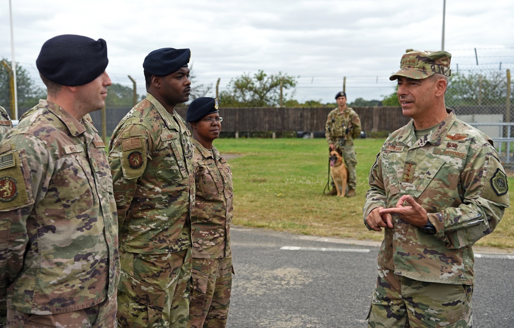 USAFE-AFAFRICA commander visits 100th ARW Airmen