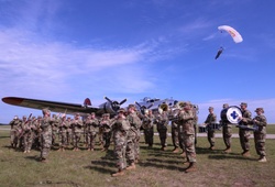 204th Army Band lifts Air Expo [Image 1 of 2]
