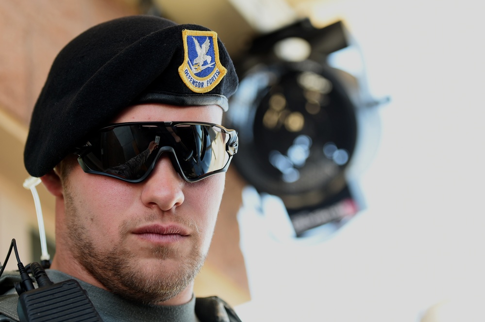 Airmen around Creech