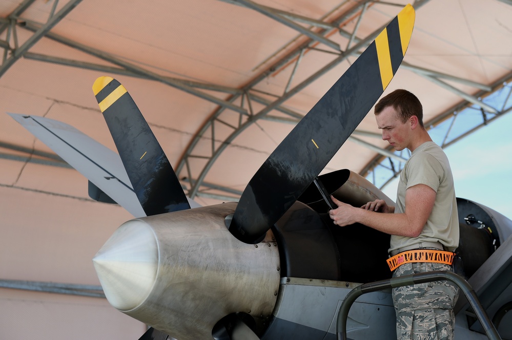 Airmen around Creech
