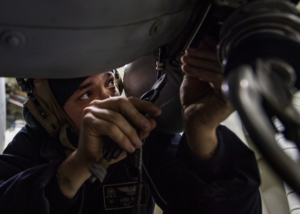 USS Michael Murphy Conducts Maintenance Condition Inspection