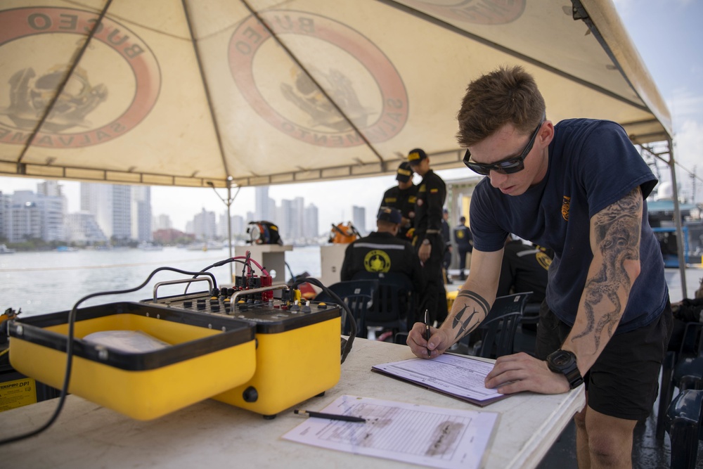 Navy Divers Strengthen Partnerships, On Land and Underwater!