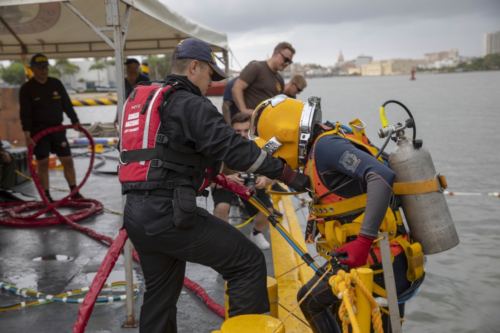 Navy Divers Strengthen Partnerships, On Land and Underwater!