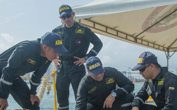Navy Divers Strengthen Partnerships, On Land and Underwater!
