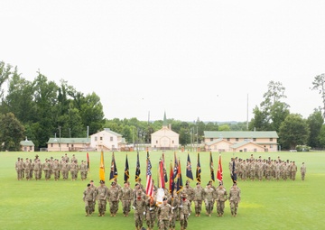 98th Training Division hosts Change of Command Ceremony