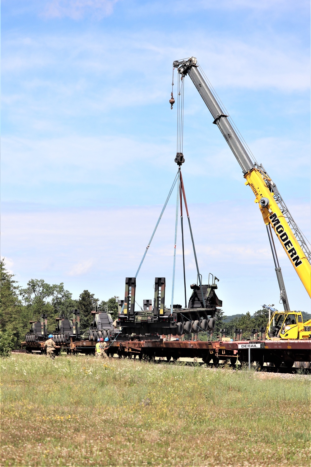 Transportation company conducts rail movement at Fort McCoy