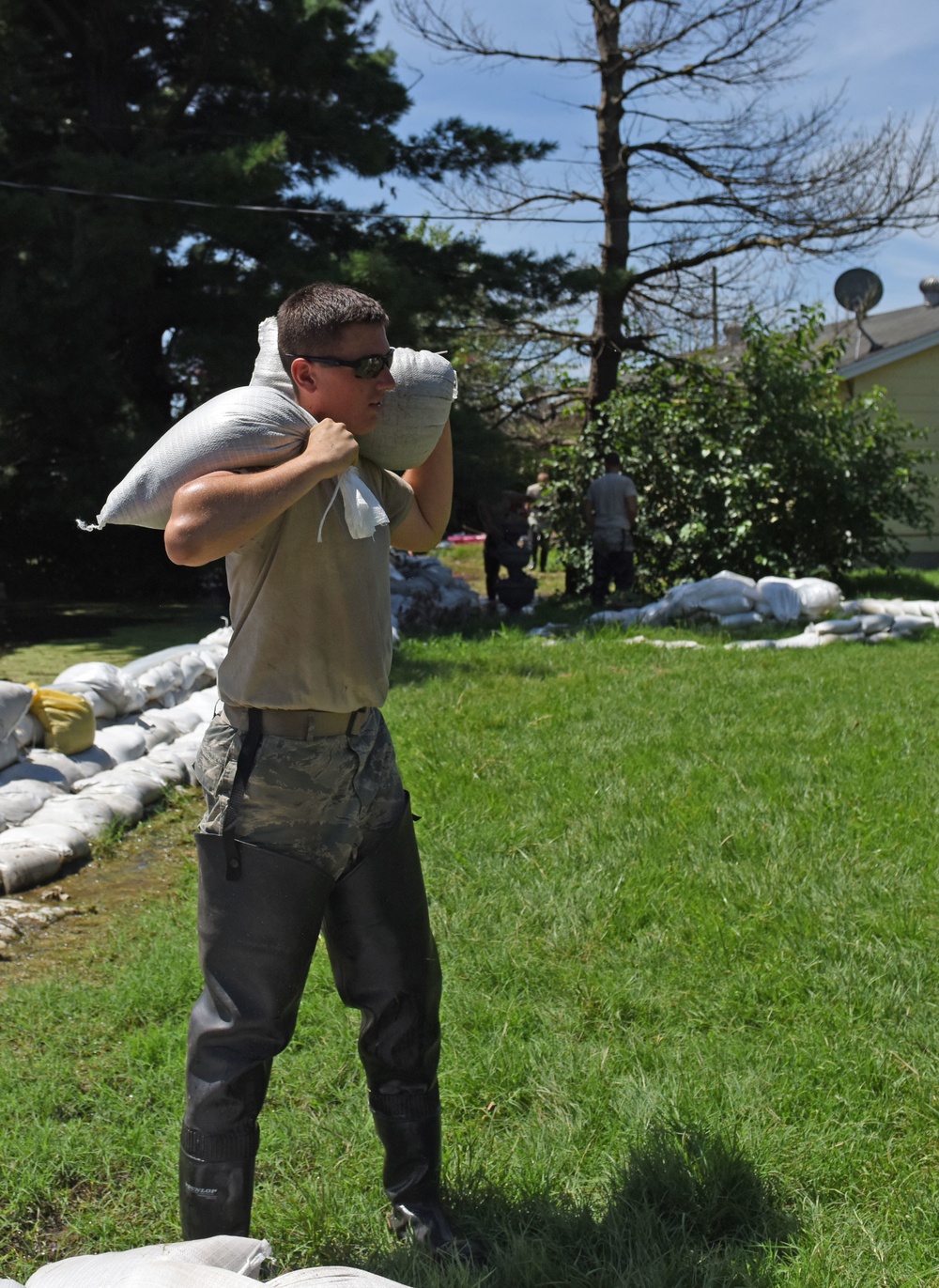 Illinois Air National Guard Flood Duty